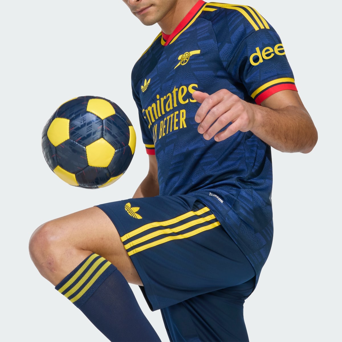 Arsenal FC 26/27 Away Shorts - Image 5