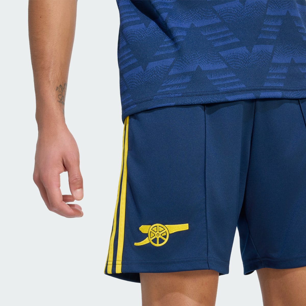 Arsenal FC 26/27 Away Shorts - Image 6