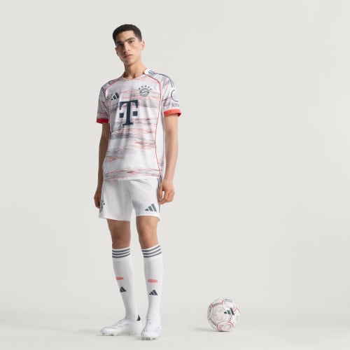 White FC Bayern 25/26 Away Authentic Jersey