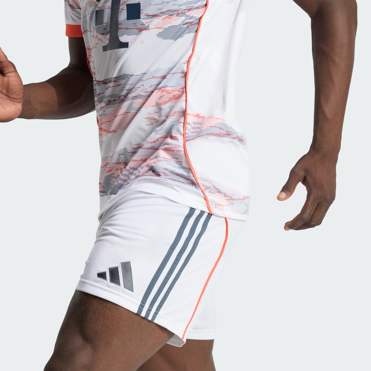 FC Bayern 25/26 Away Shorts - Image 7