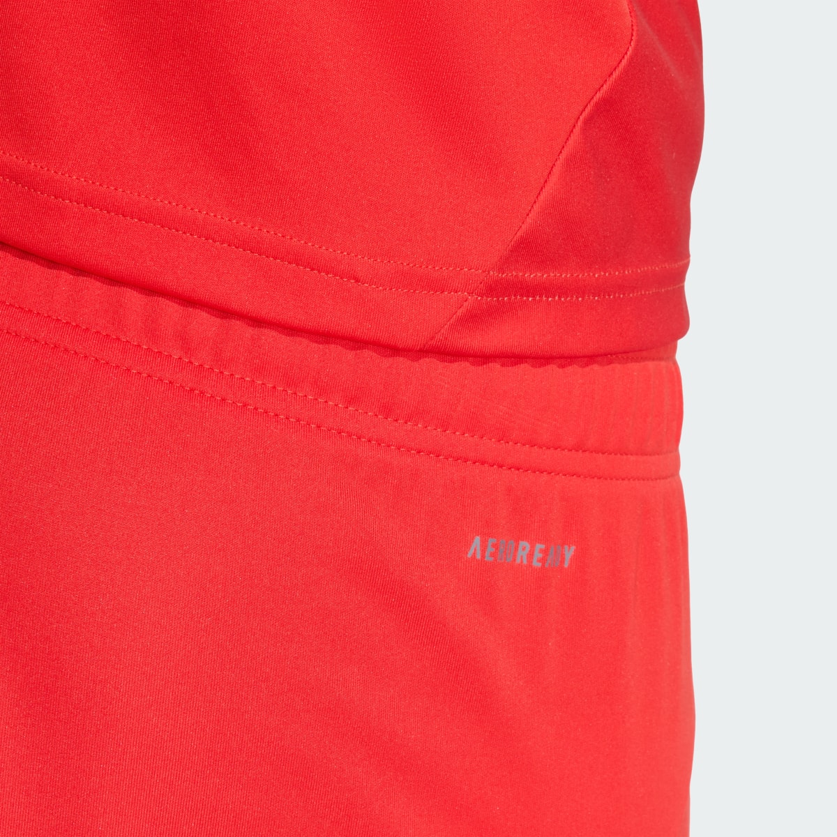 FC Bayern 25/26 Home Shorts - Image 6