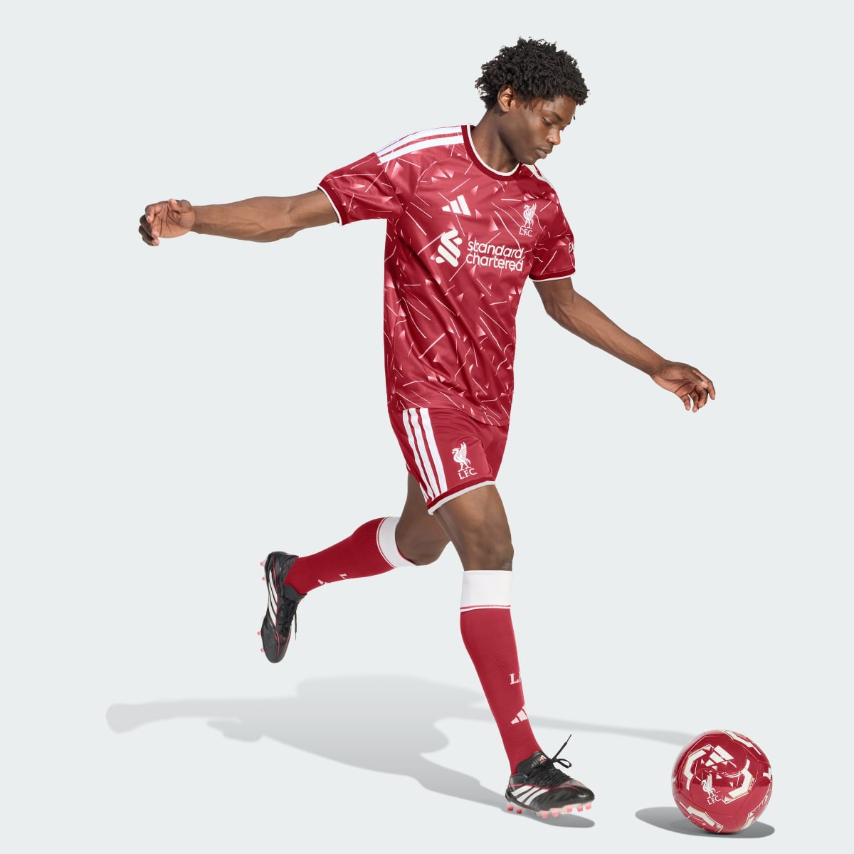Liverpool FC 26/27 Home Shorts - Image 3