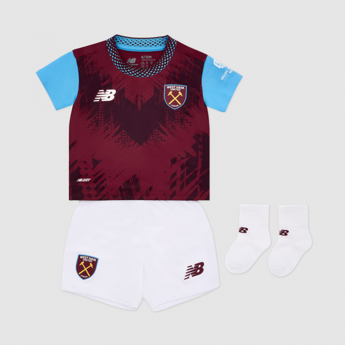 Kid's Umbro West Ham United Home 2026 Kit - Image 10